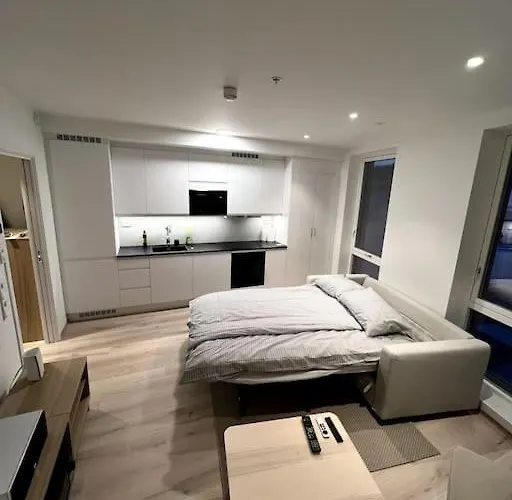 Ny Eksklusiv Studioleilighet 아파트